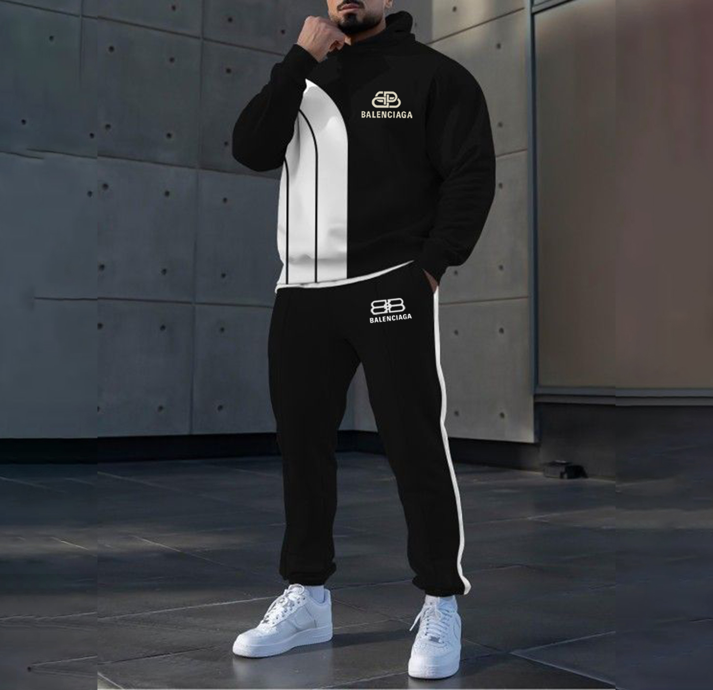 Best Selling Limited Edition Premium Set Hoodie & Pants Best Selling Limited Edition Premium Set Hoodie & Pants