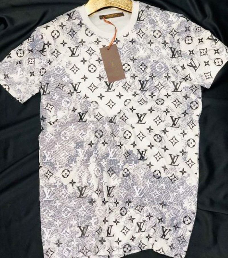 Limited Edition Luxury Brand Unisex T-shirt Hot Gift 2024 PEA0303 Limited Edition Luxury Brand Unisex T-shirt Hot Gift 2024 PEA0303