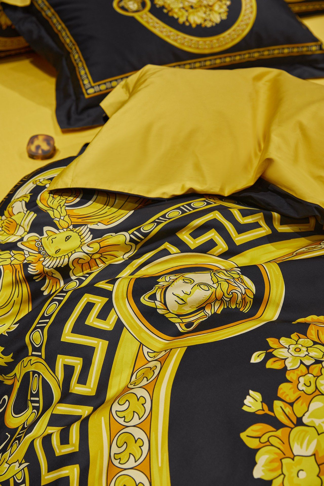 Luxury Bedding Sets 07 Luxury Bedding Sets 07