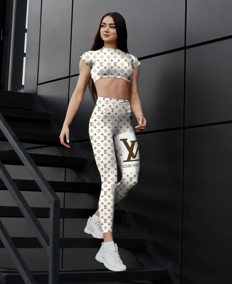 Premium Crop Top Leggings Set 2025 – TL1697080202566 Premium Crop Top Leggings Set 2025 – TL1697080202566