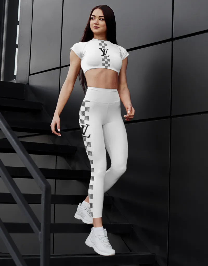 Premium Crop Top Leggings Set 2025 – TL1697081219209 Premium Crop Top Leggings Set 2025 – TL1697081219209