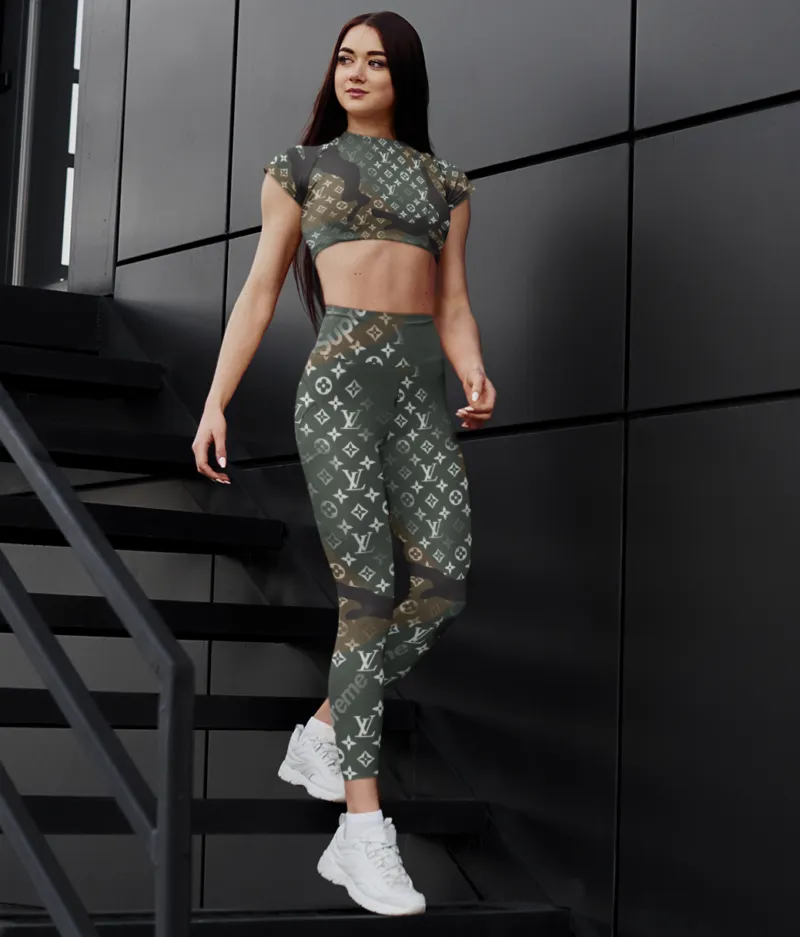 Premium Crop Top Leggings Set 2025 – TL1697081352315 Premium Crop Top Leggings Set 2025 – TL1697081352315