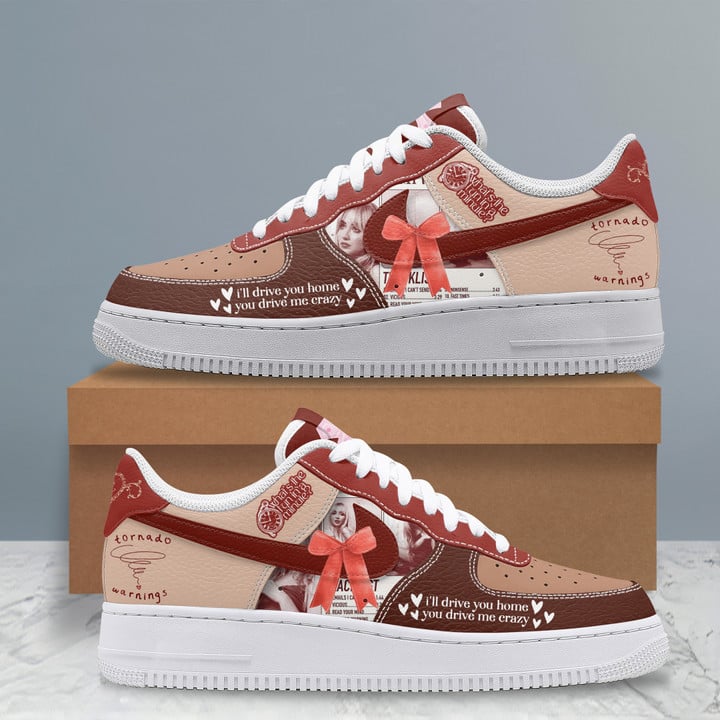 Sabrina Carpenter’s Premium Af1 Sneaker LZ 106204 Sabrina Carpenter’s Premium Af1 Sneaker LZ 106204