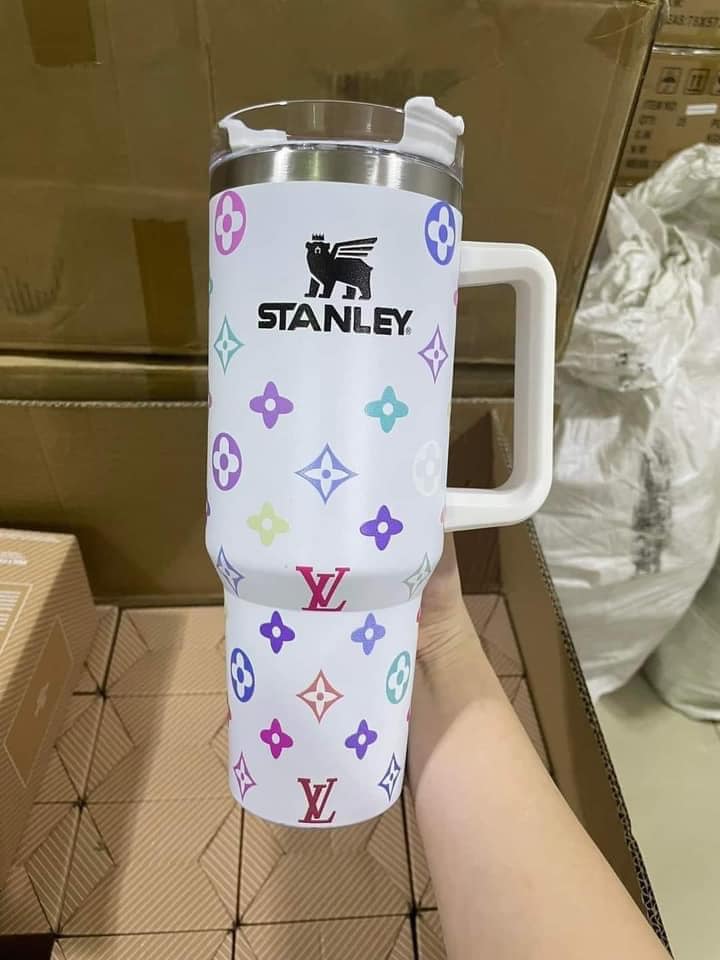 Stanley Tumbler 40OZ – Luxury Tumbler 2024 AZS101006 – Azelle Shop Stanley Tumbler 40OZ – Luxury Tumbler 2024 AZS101006 – Azelle Shop