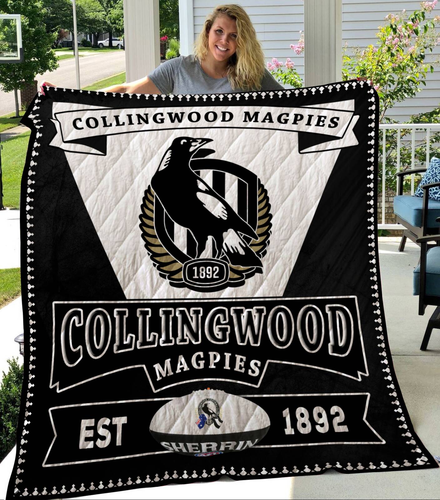 AFL Collingwood Magpies EST 1892 Quilt Blanket AFL Collingwood Magpies EST 1892 Quilt Blanket