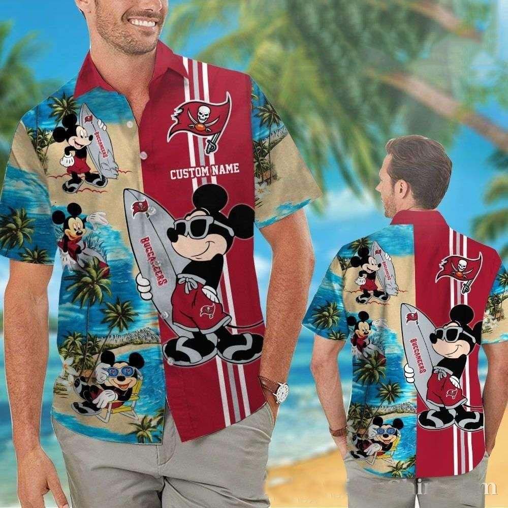 Personalized Tampa Bay Buccaneers Gridiron Glory Hawaiian Shirt