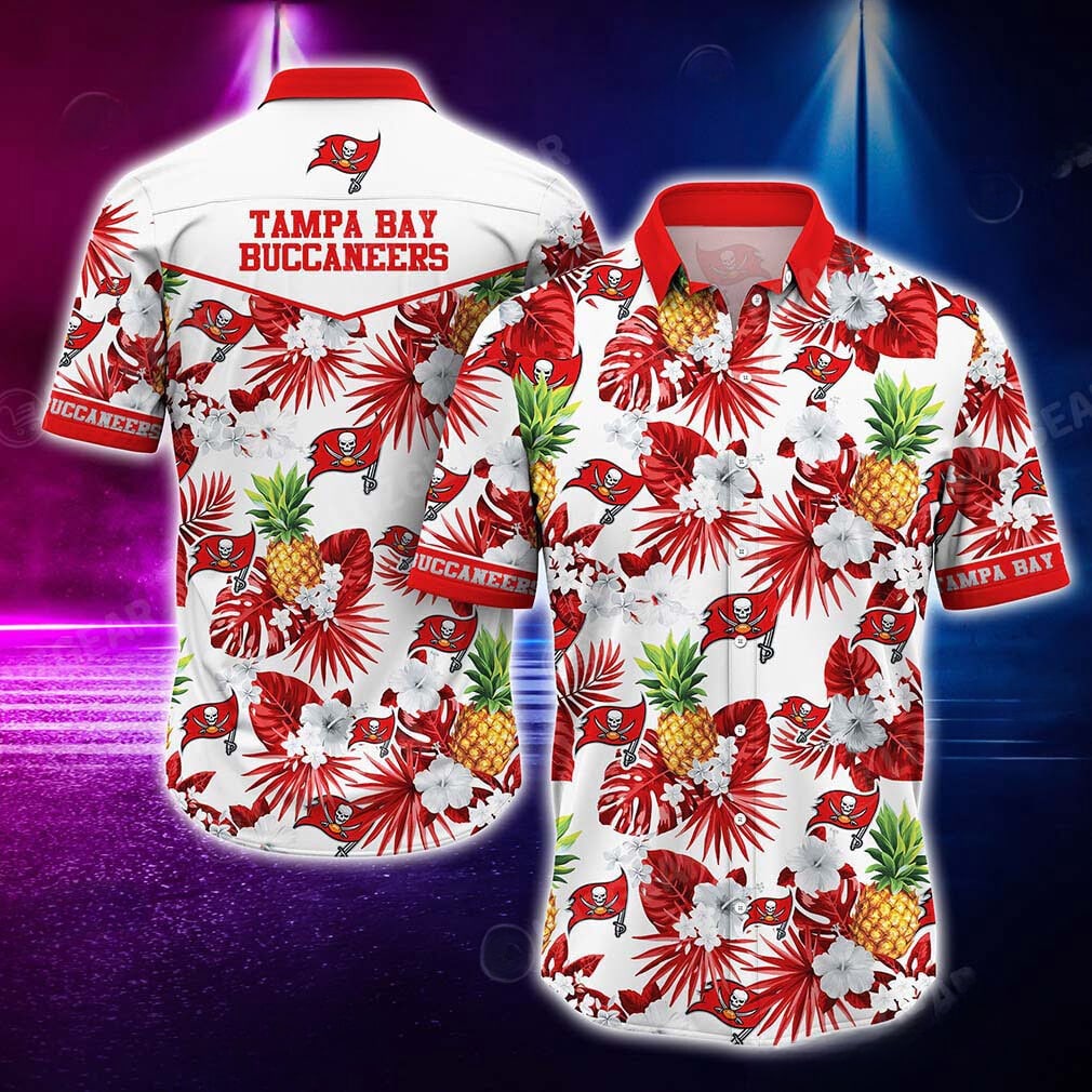 Tampa Bay Buccaneers Tropical Patterns Graphic Hawaiian Shirt