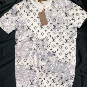 Limited Edition Luxury Brand Unisex T-shirt Hot Gift 2024  PEA0303