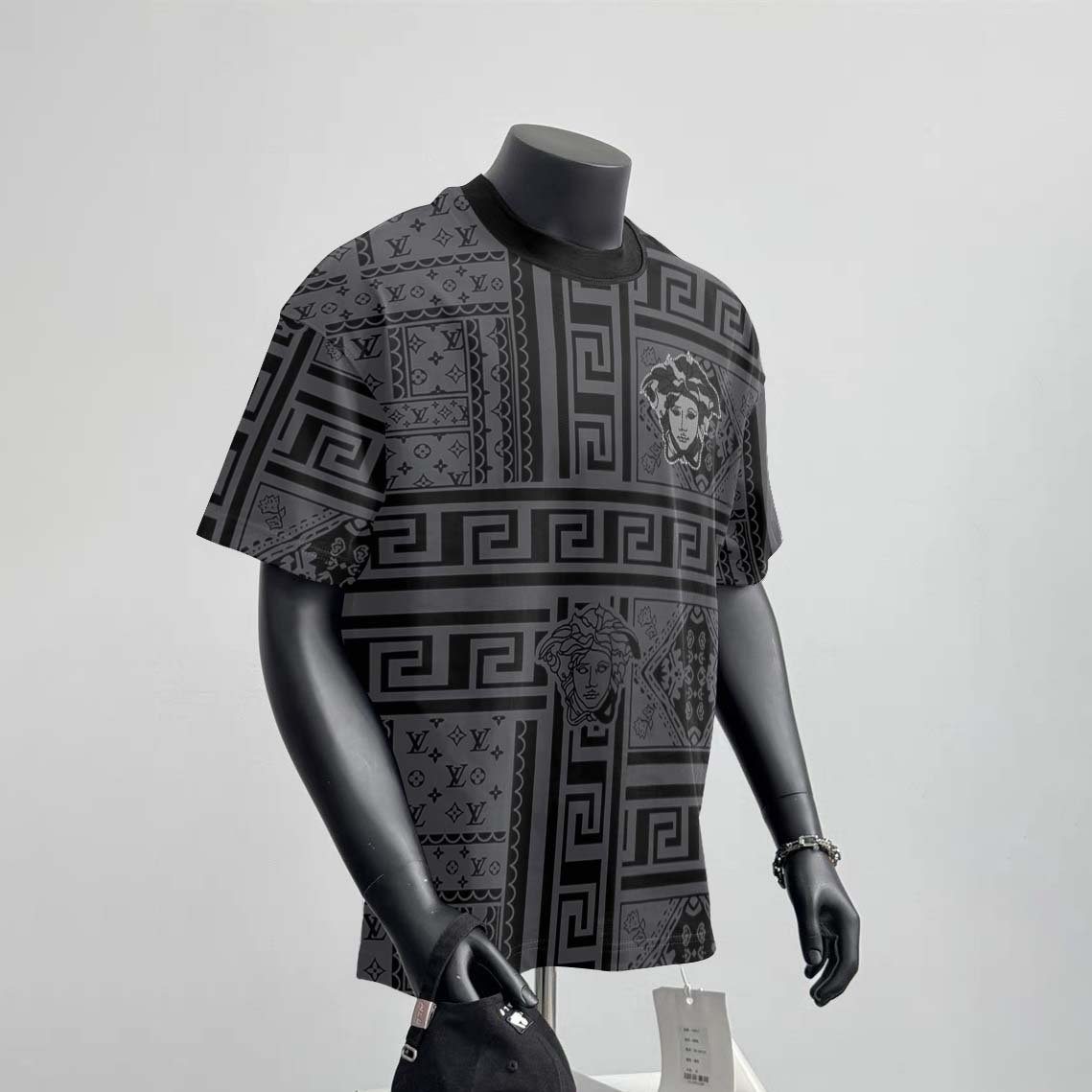 Limited Premium T-Shirt – TDA003134