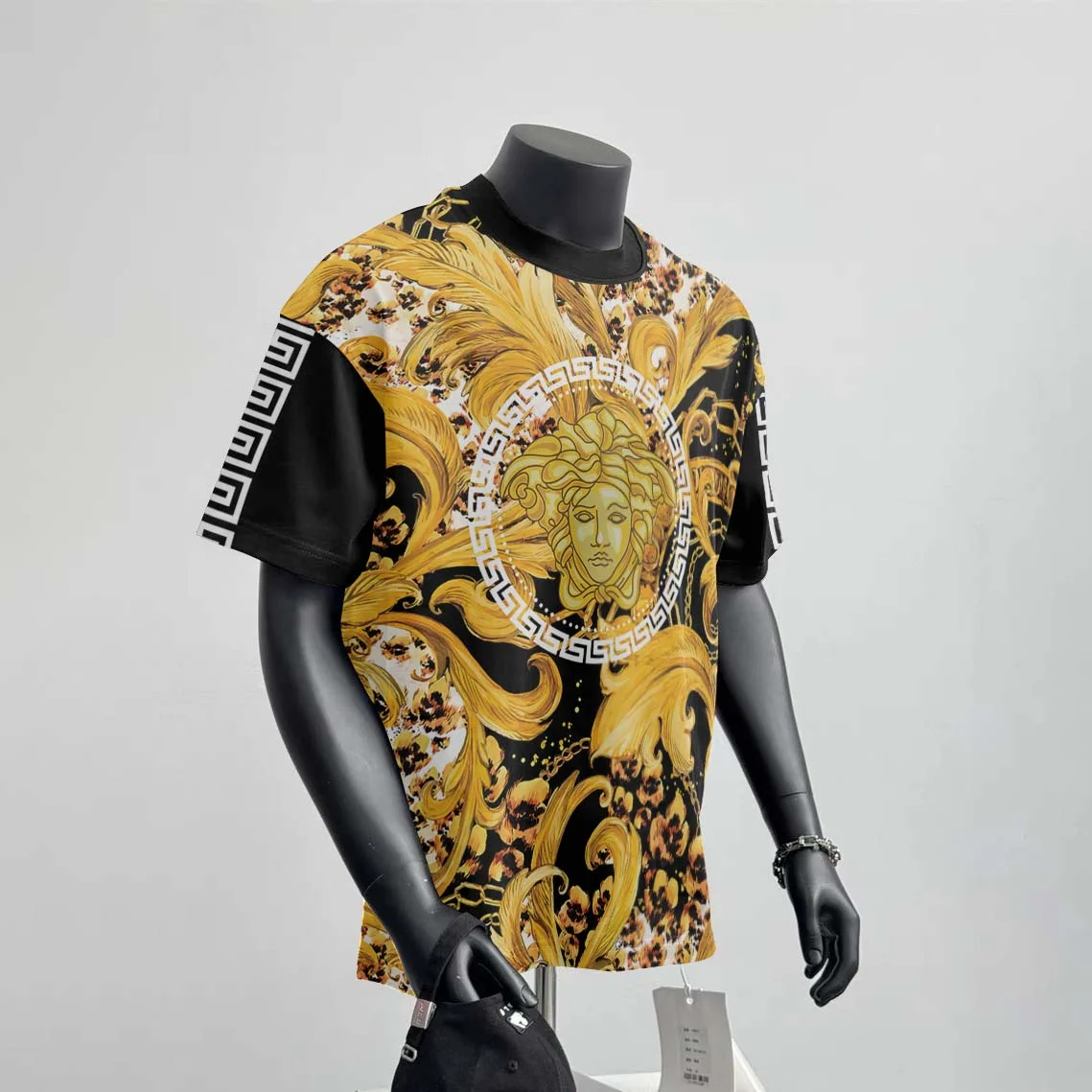 Limited Premium T-Shirt – TDA003155