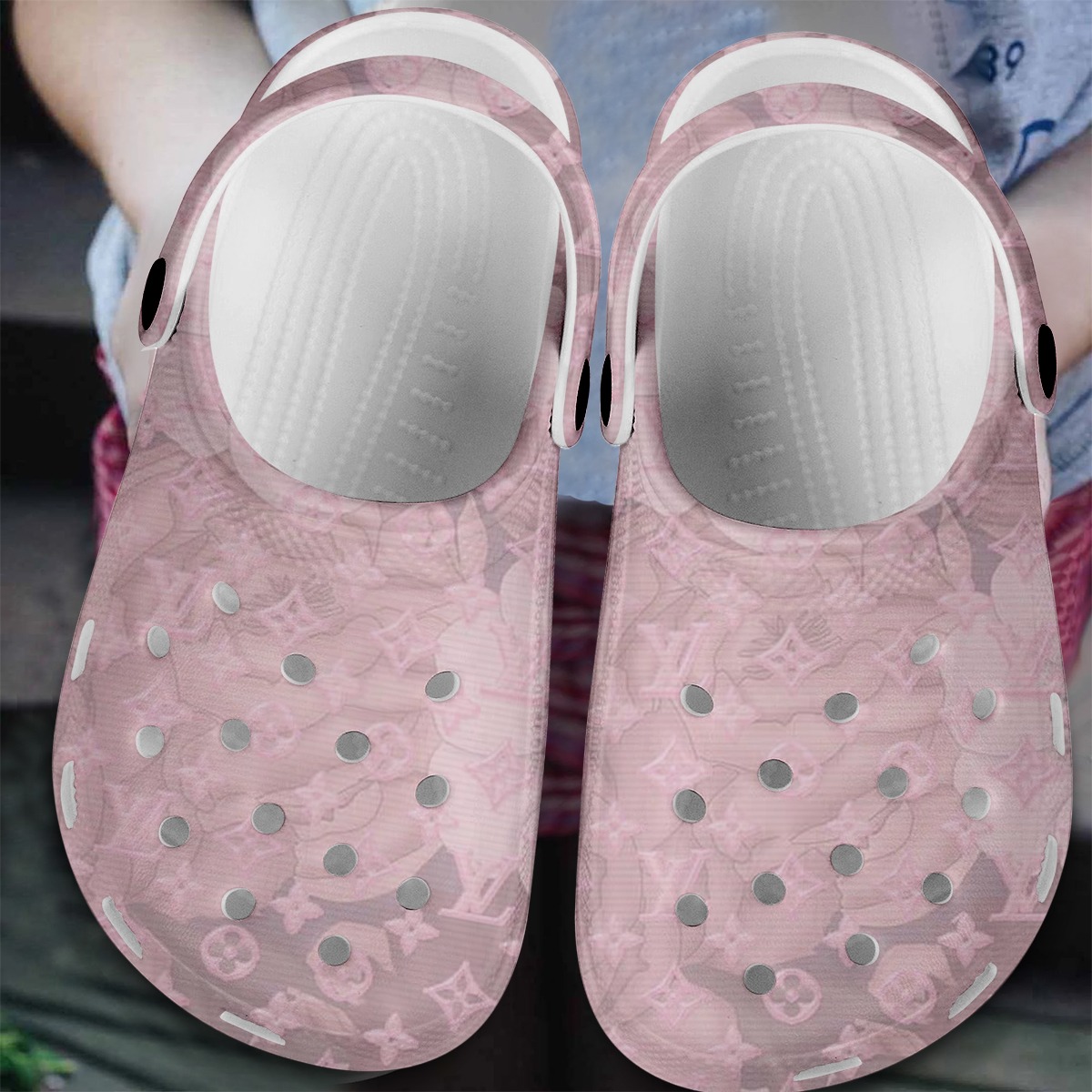 New Release – Premium Crocs Limited Edition – TU24050710