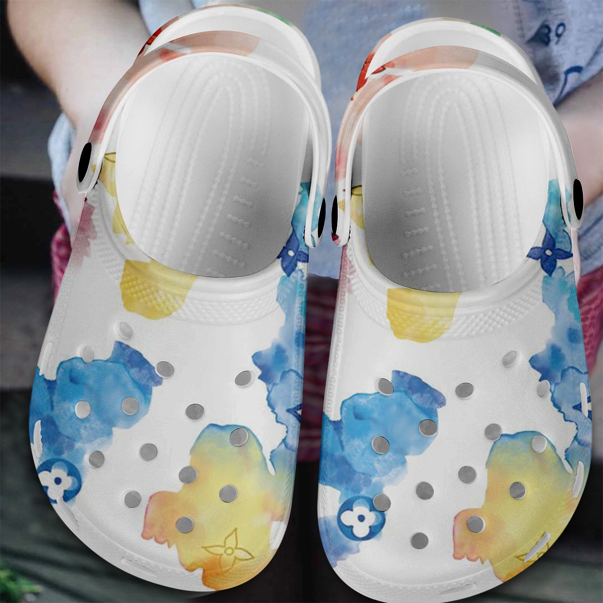 New Release – Premium Crocs Limited Edition – TU24050711