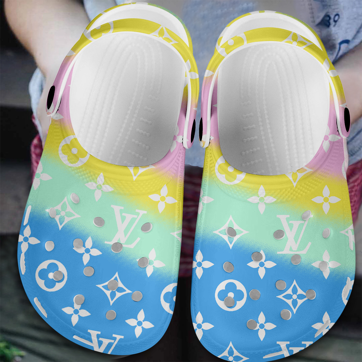 New Release – Premium Crocs Limited Edition – TU24050733