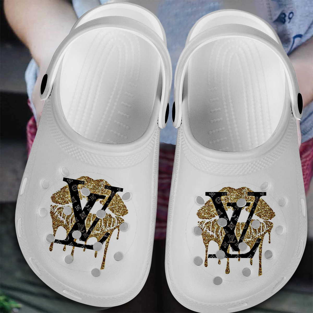 New Release – Premium Crocs Limited Edition – TU24050747