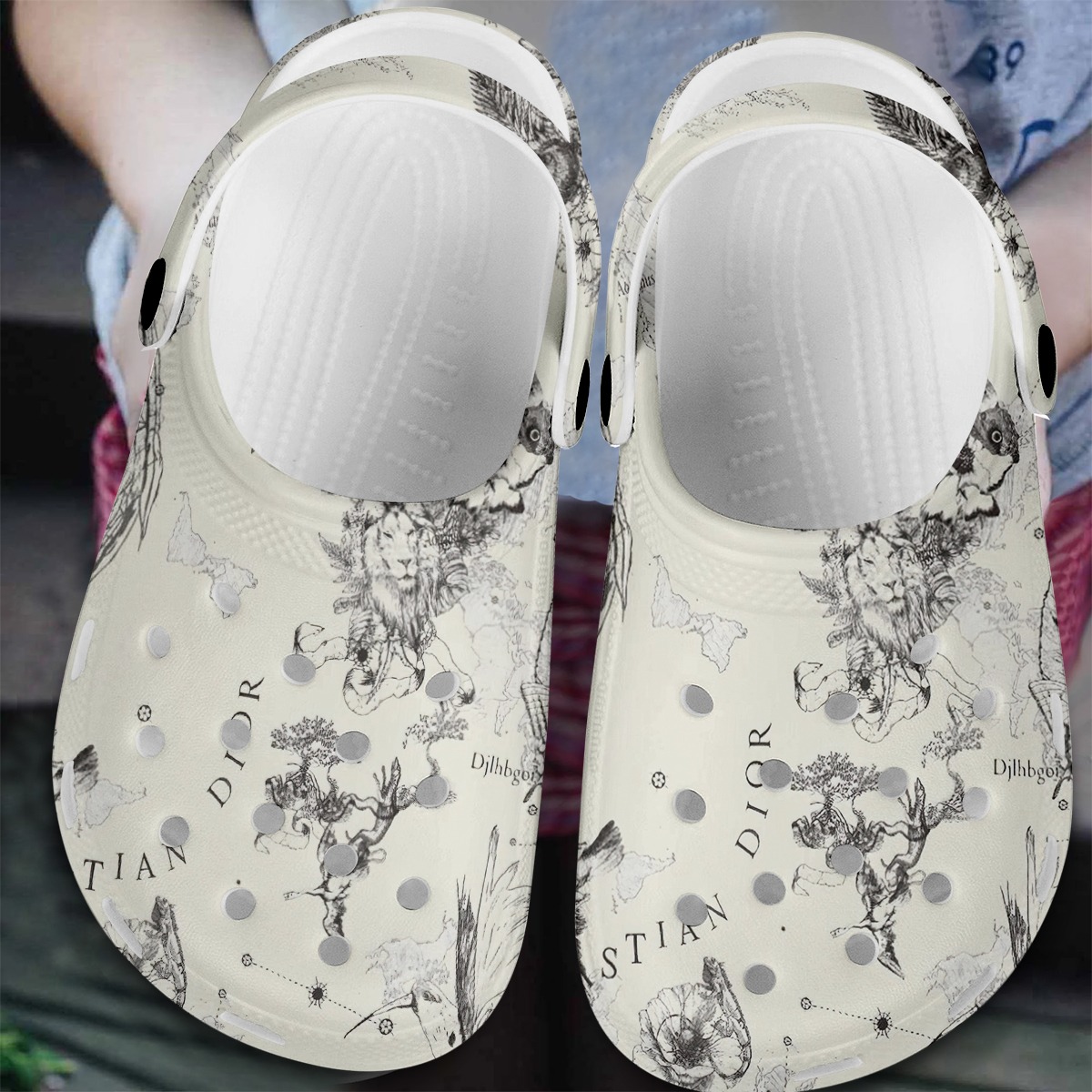 New Release – Premium Crocs Limited Edition – TU24062408