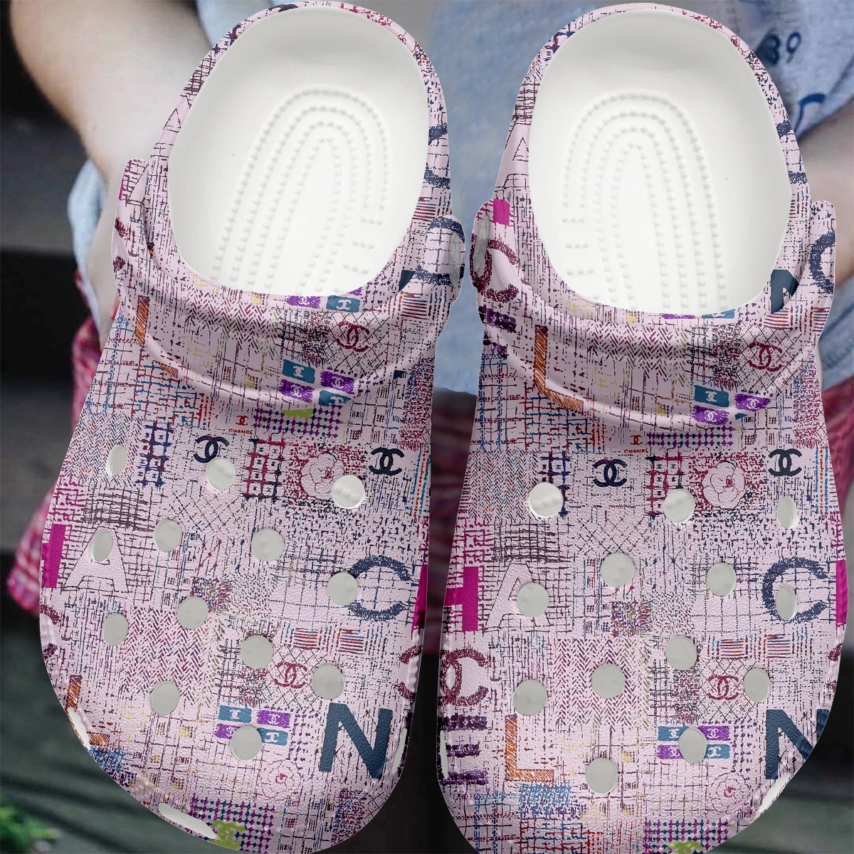 New Release – Premium Crocs Limited Edition – TU24062445