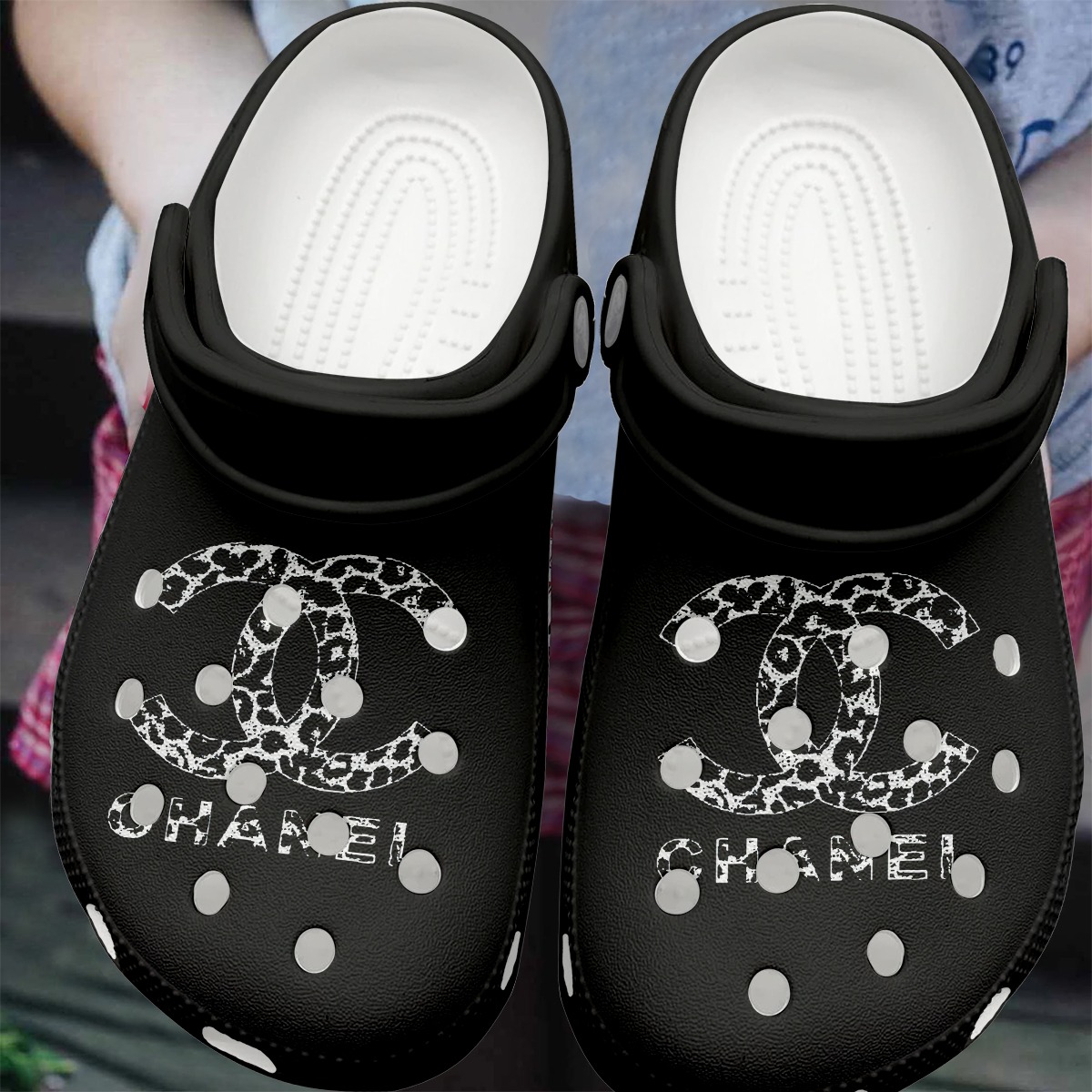 New Release – Premium Crocs Limited Edition – TU24062450