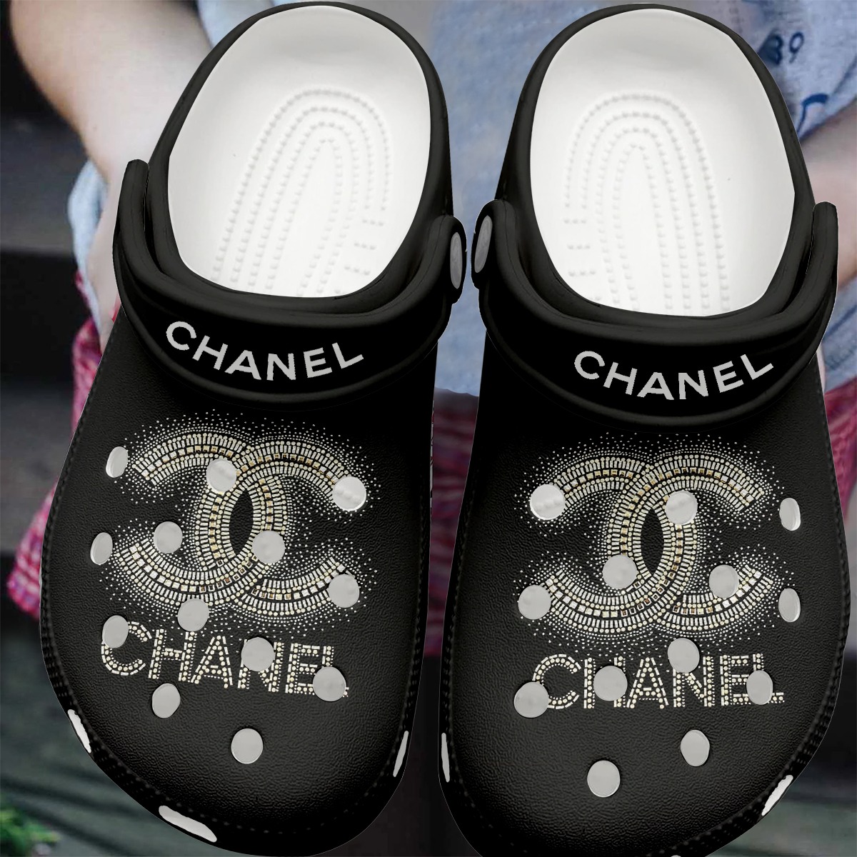 New Release – Premium Crocs Limited Edition – TU24062453