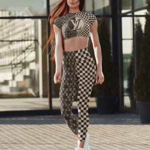 Premium Crop Top Leggings Set 2025 – TL1697081140741 Premium Crop Top Leggings Set 2025 – TL1697080803068