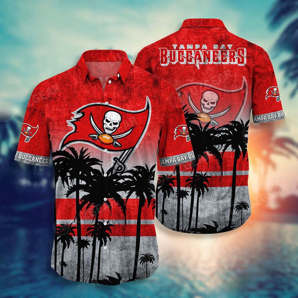 Tampa Bay Buccaneers Tropical Coconut Tree Hawaiian Shirt – TeeAloha