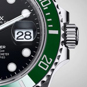 model page submariner date m126610lv 0002 2001ac 001 small 1 portrait a3970b310a e4a8vx3uuc