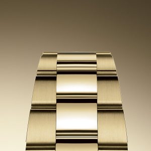model popin background yellow gold portrait 91 d0eb3aad fd3d 48f2 8b52 d3e6e30a8ce0 b16d9a6947 gsix8ldawd 1